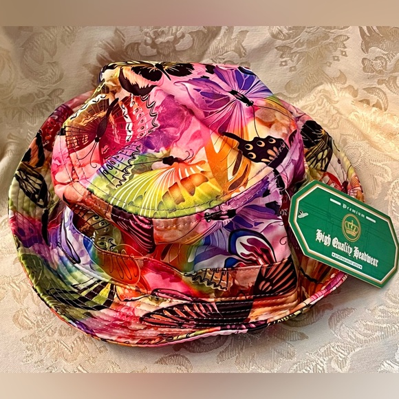 Crown Accessories - Crown Hat Co Botanical Butterfly Bucket Hat 100% Cotton Floral NWT Psalm 23 Sun